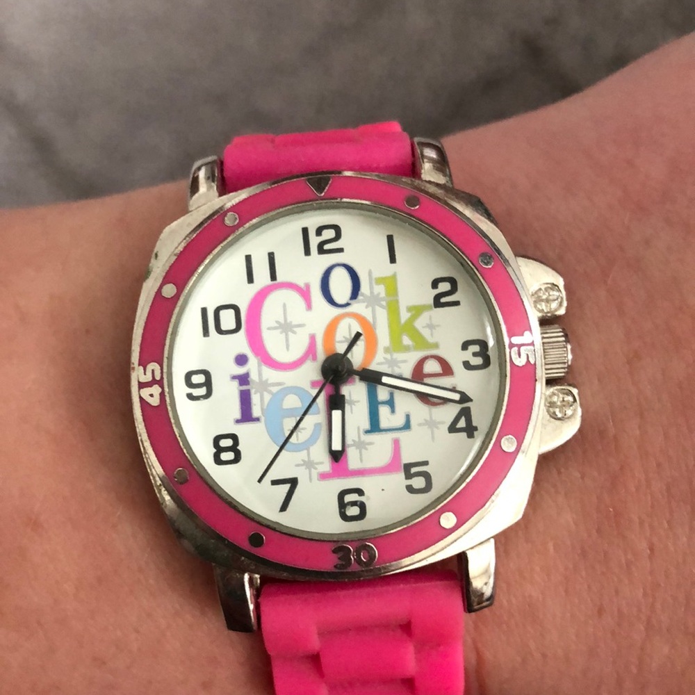 Pink watch - Picture 3 of 4